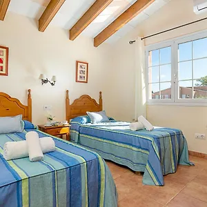 https://villa-llevant-calan-blanes-menorca.balearic-islands.net