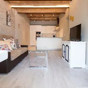 Bel Air Apartment